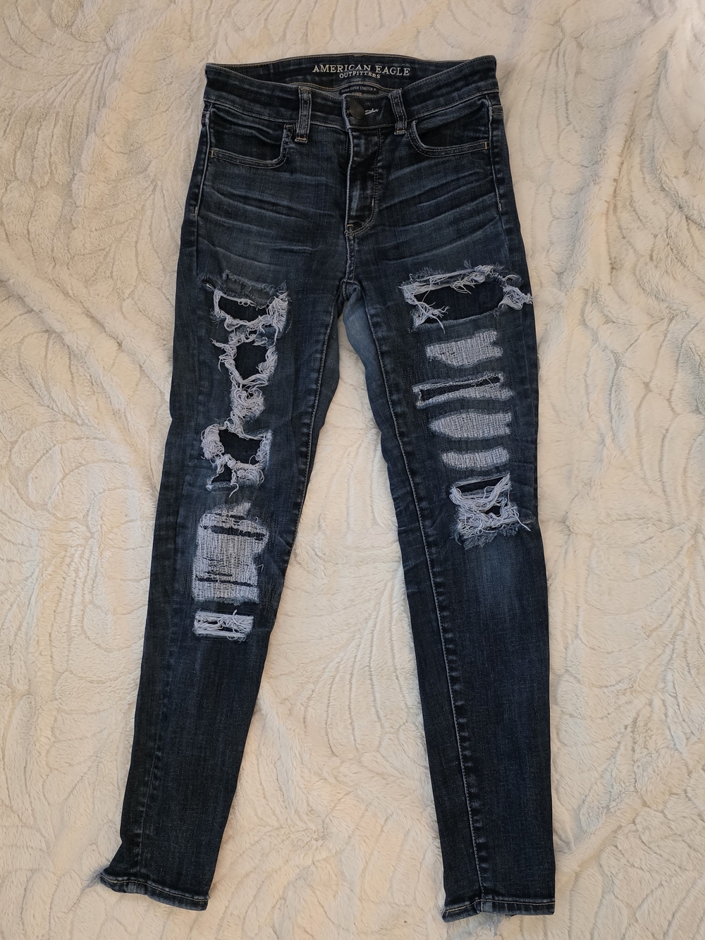 American Eagle Outfitters Women's Dark Wash Ripped Skinny Jeans